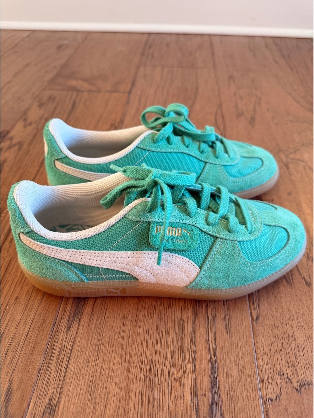 Puma Suede Classic Green Sneakers Size 8